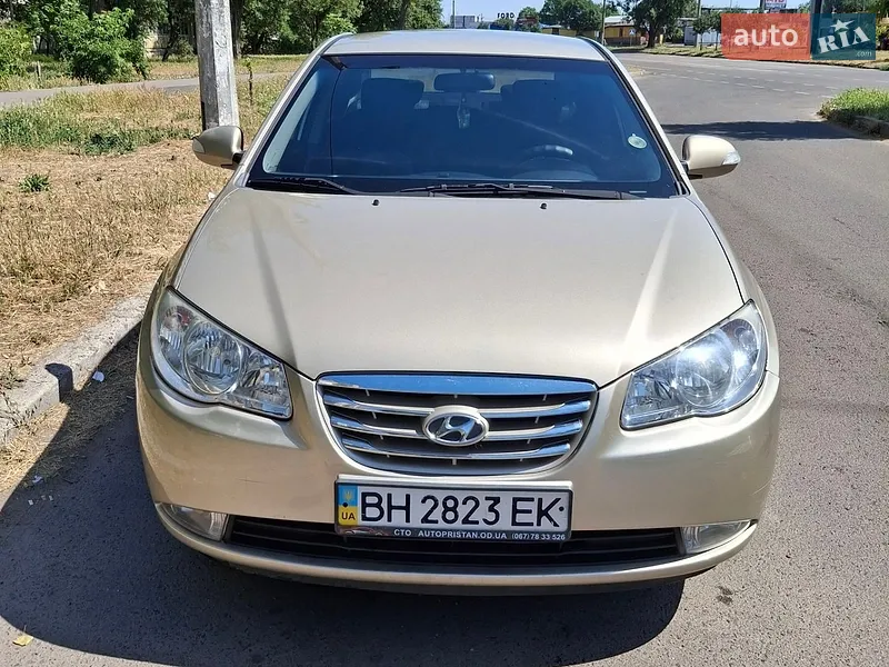 Hyundai Elantra 2010