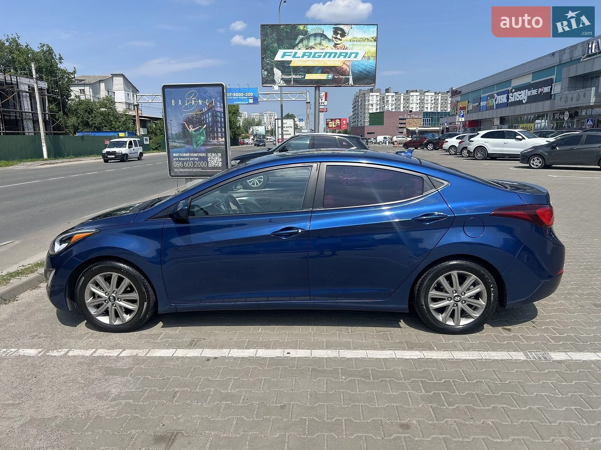 2015 Hyundai Elantra - мініатюра 2