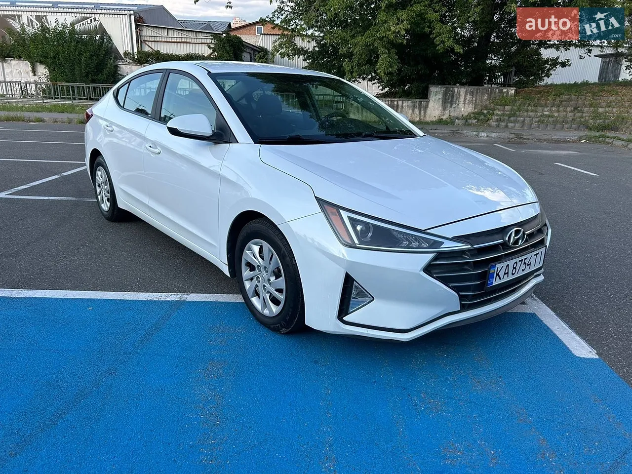 2018 Hyundai Elantra - мініатюра 16