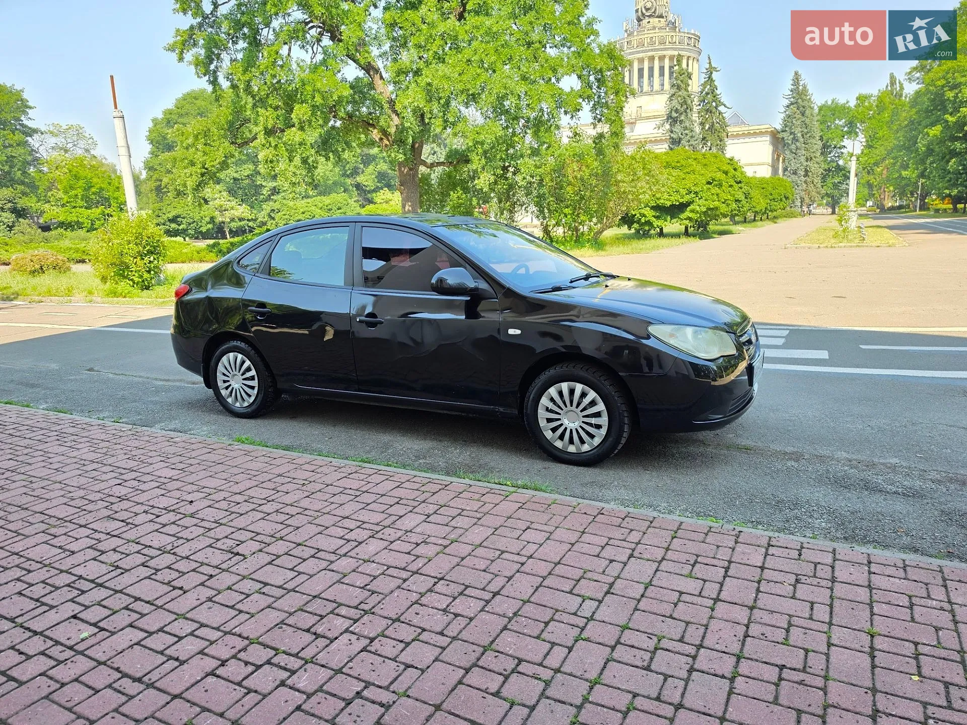 2010 Hyundai Elantra - мініатюра 3