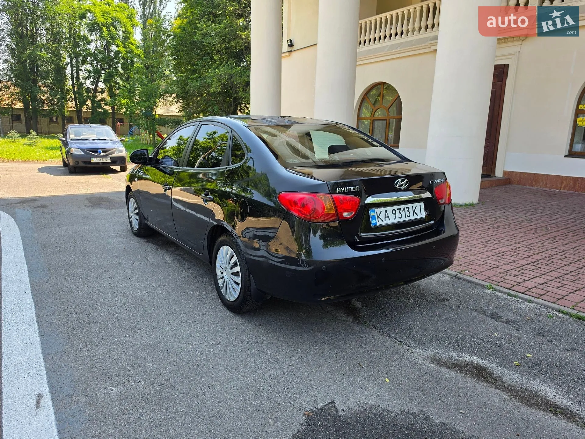 2010 Hyundai Elantra - мініатюра 11