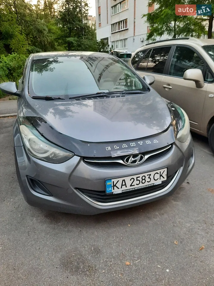 2012 Hyundai Elantra - мініатюра 27