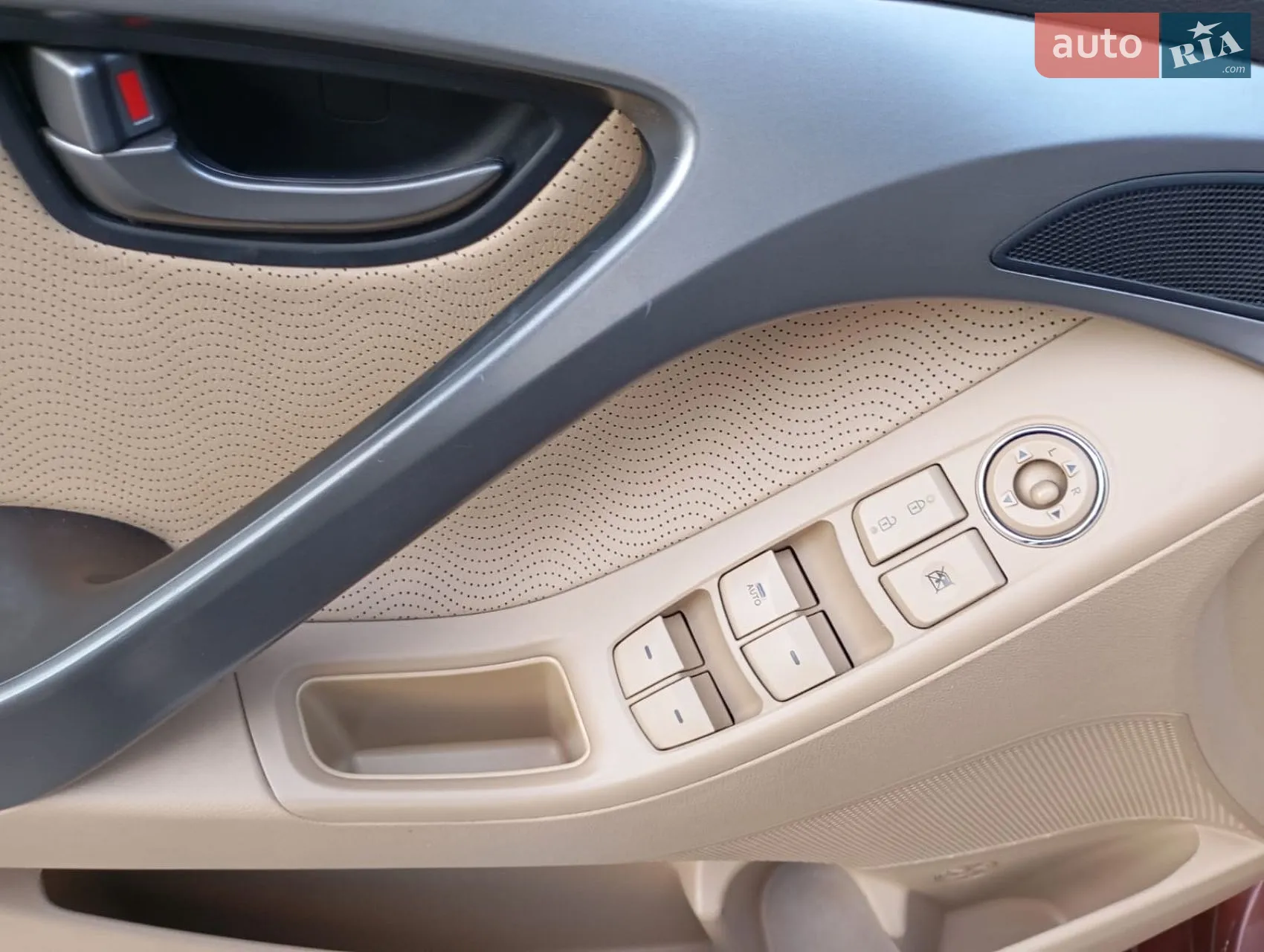 2012 Hyundai Elantra - мініатюра 36