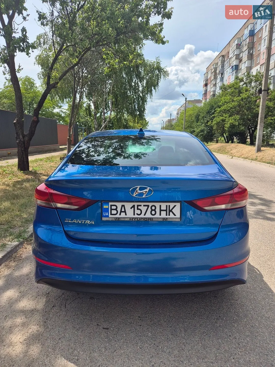 2017 Hyundai Elantra - мініатюра 5