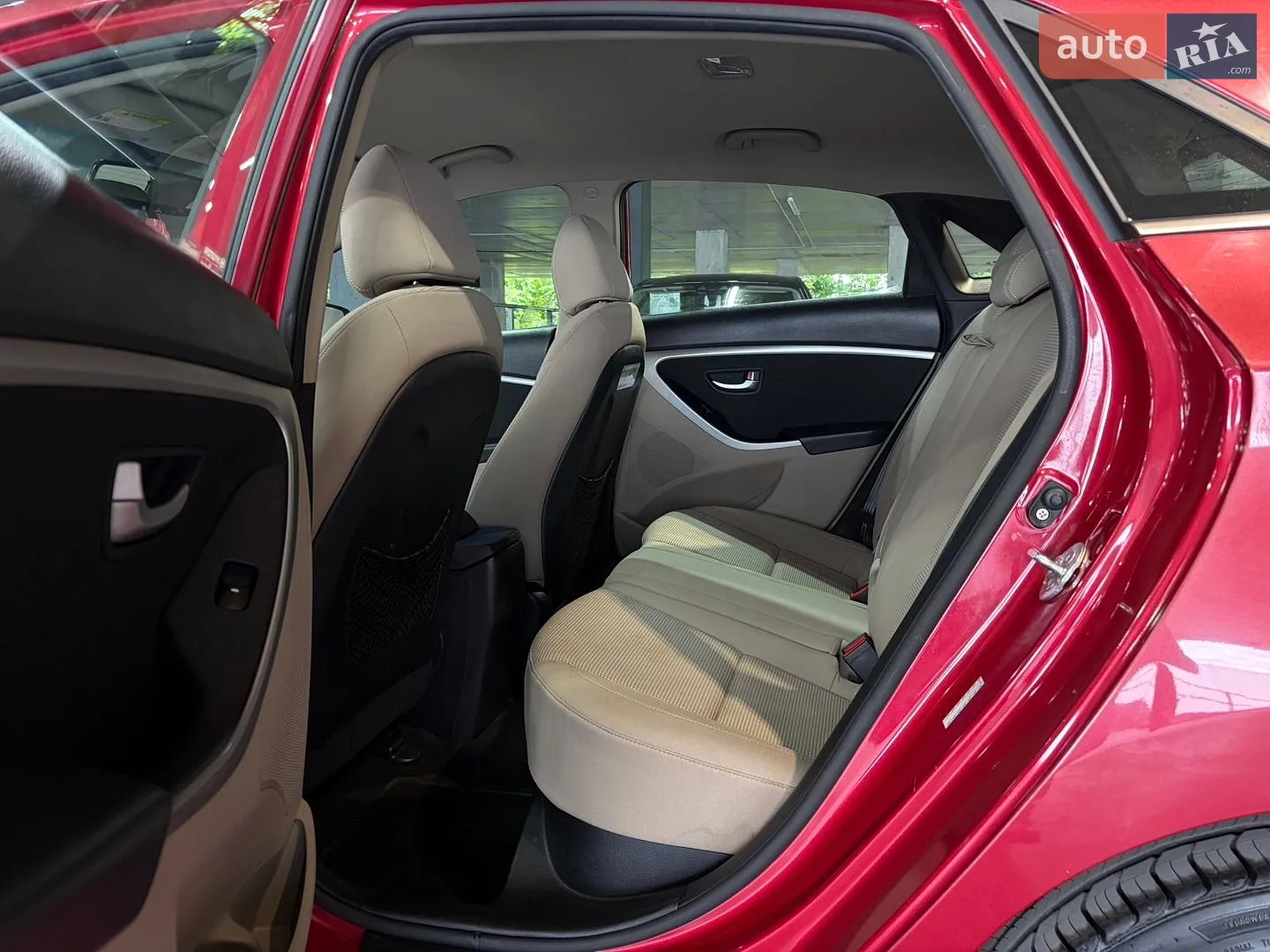 2015 Hyundai Elantra - мініатюра 19