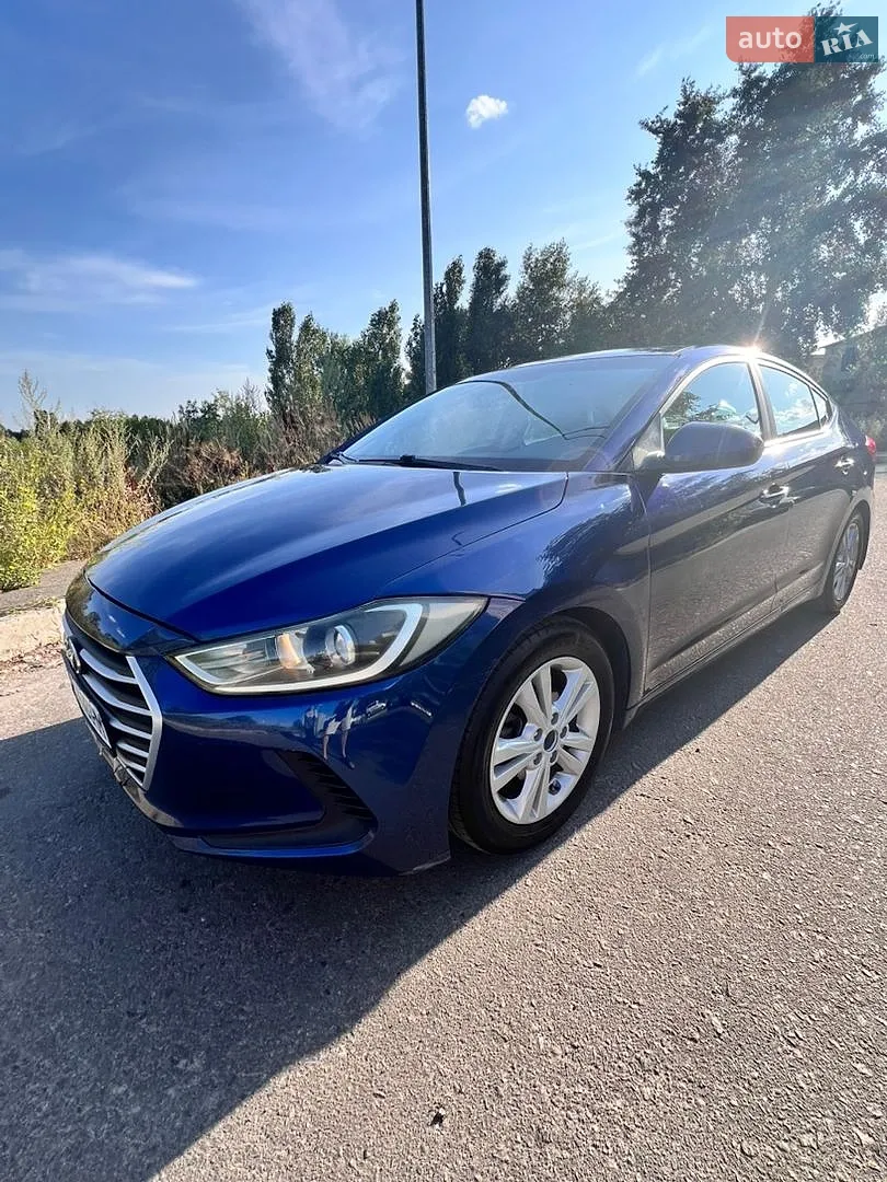 2016 Hyundai Elantra - фото 1