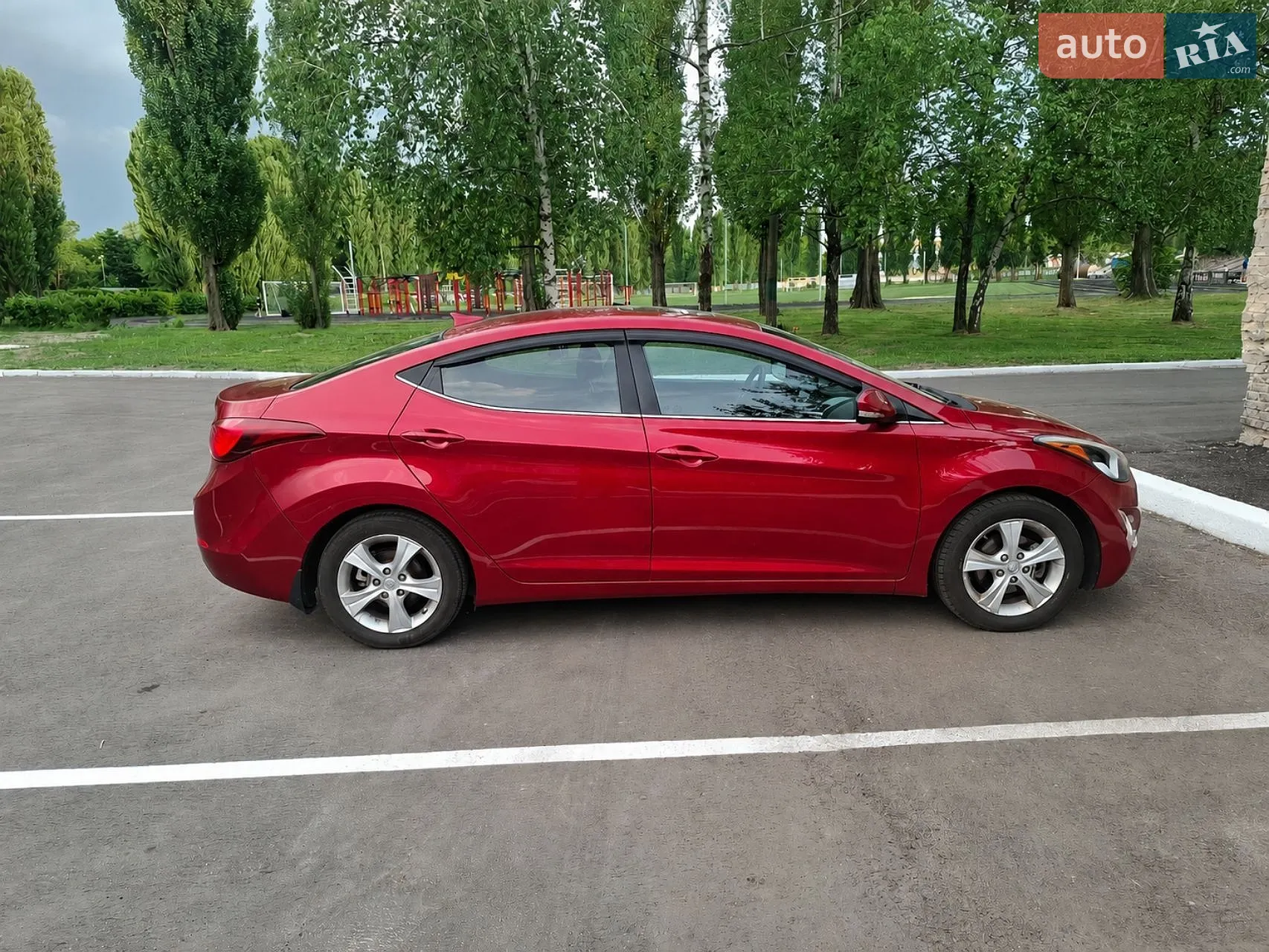 2015 Hyundai Elantra - мініатюра 2