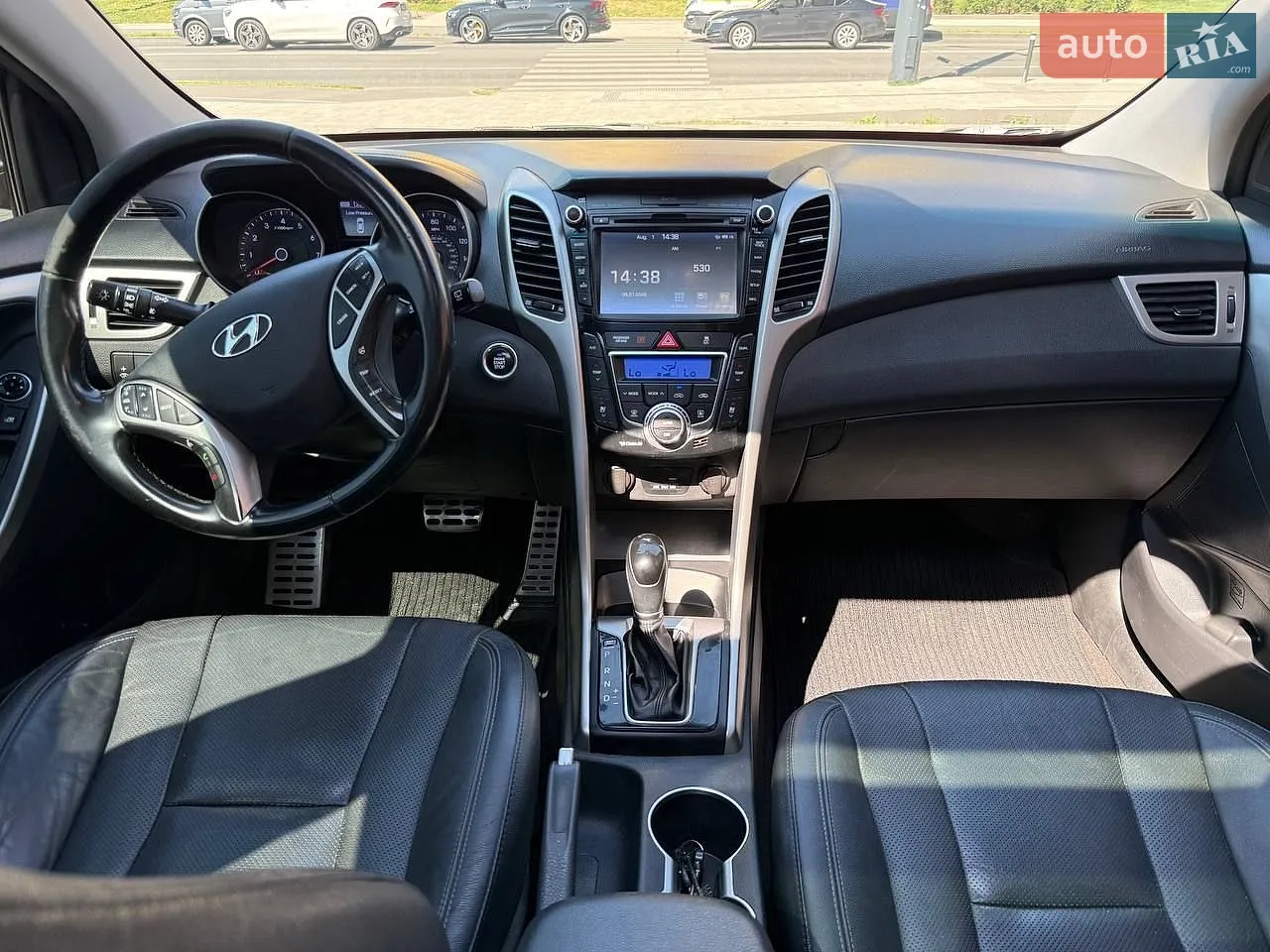 2015 Hyundai Elantra - мініатюра 14