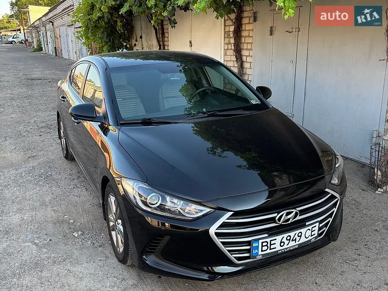 Hyundai Elantra