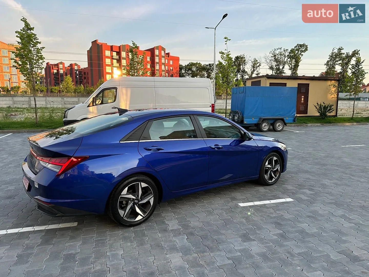 2023 Hyundai Elantra - мініатюра 8
