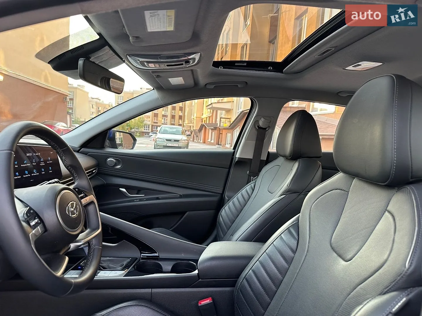 2023 Hyundai Elantra - мініатюра 21