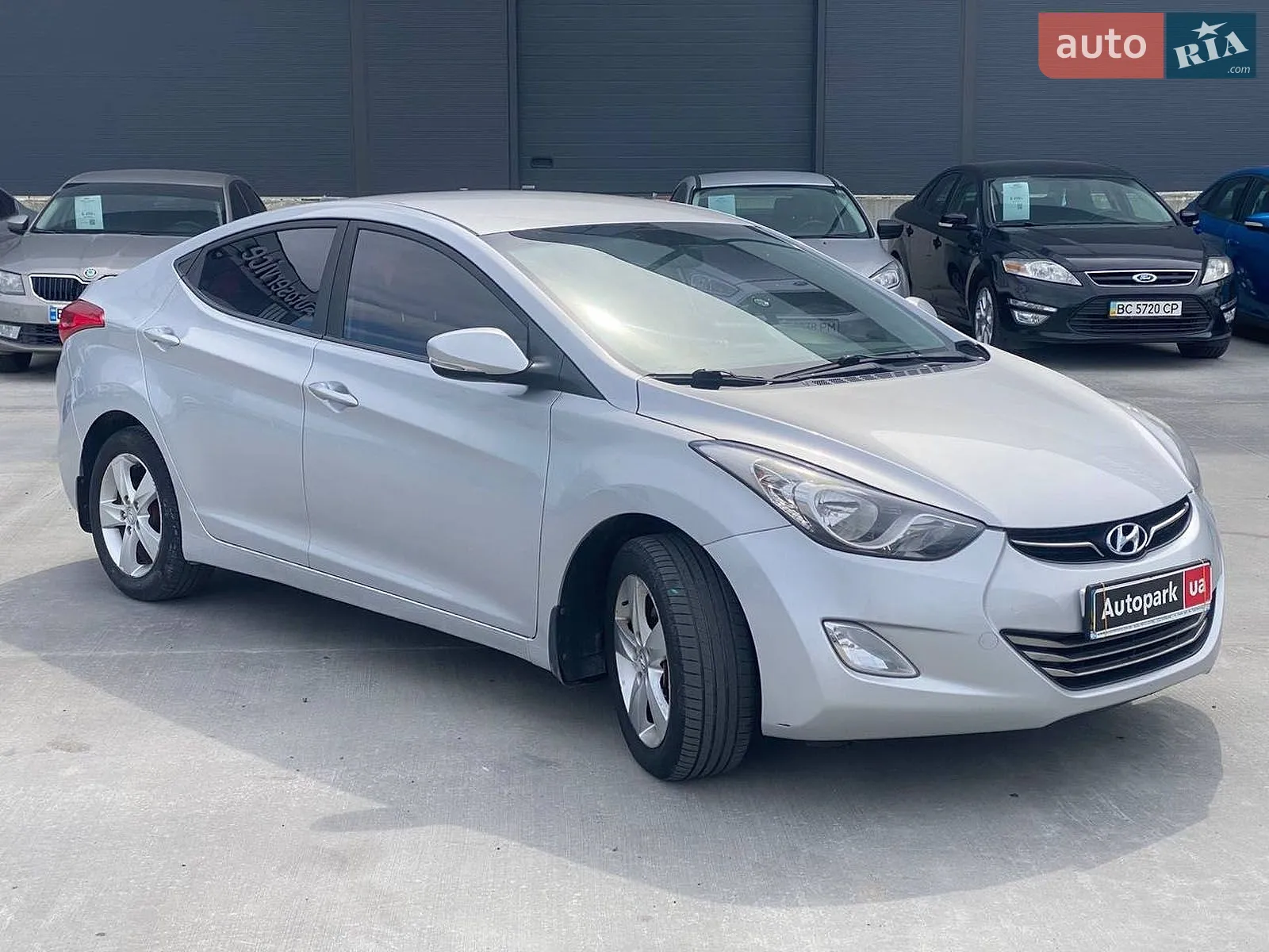2013 Hyundai Elantra - мініатюра 10