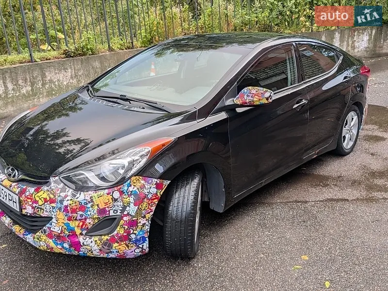 Hyundai Elantra