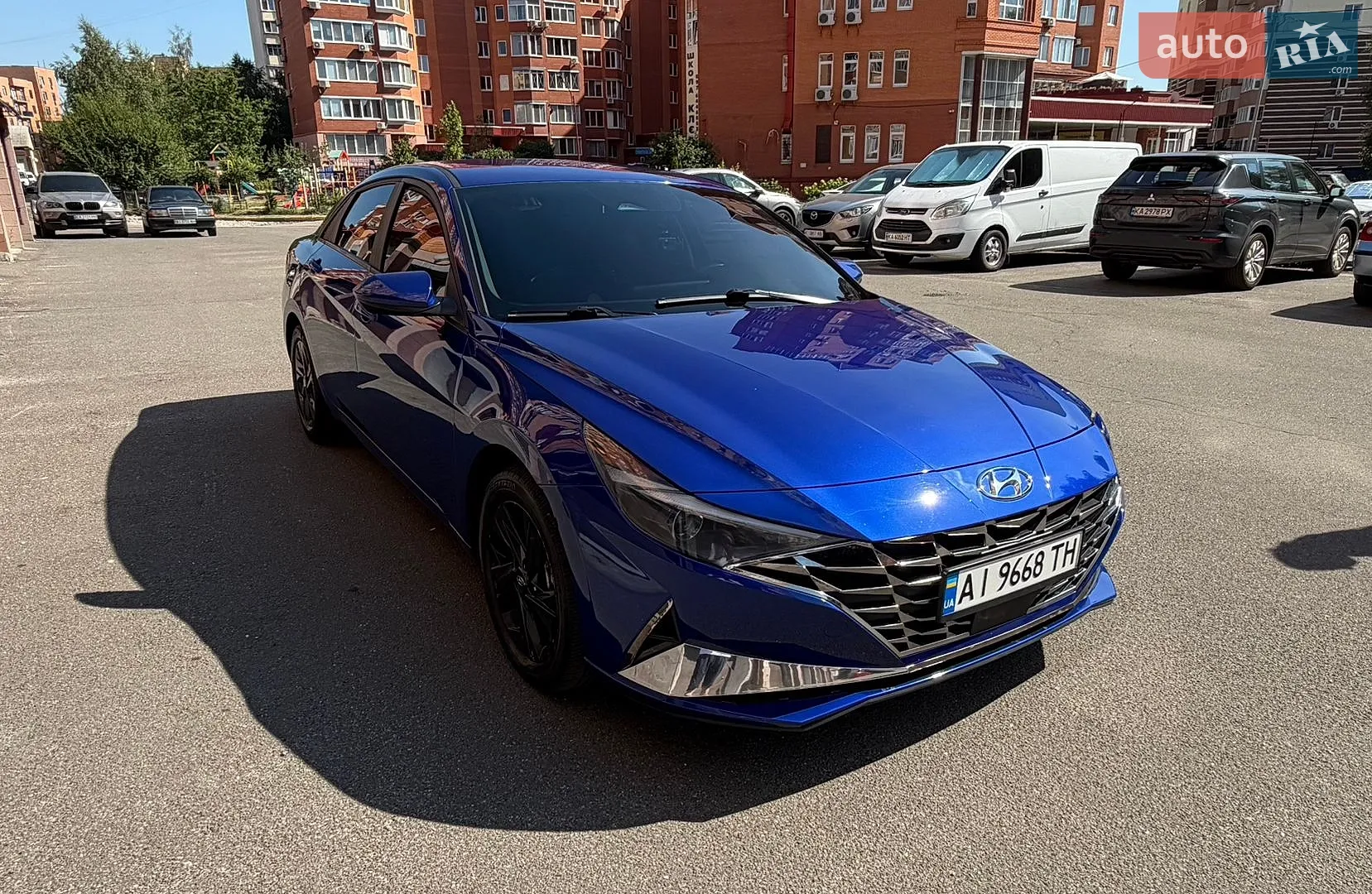 Hyundai Elantra 2017 VIN 5NPD74LF0JH294802 фото оголошення 5 з 21