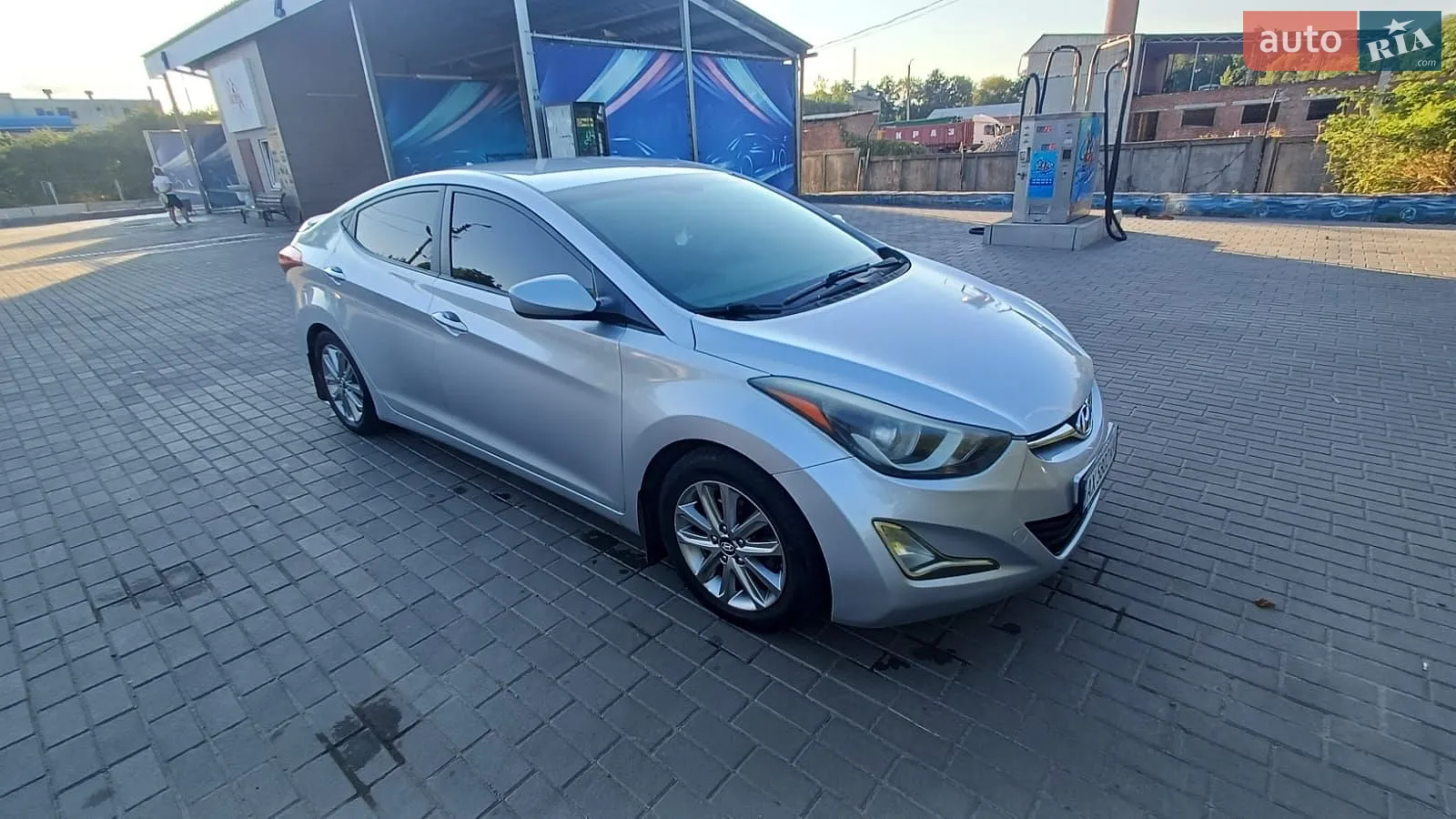 2013 Hyundai Elantra - мініатюра 2