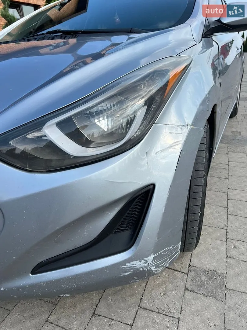 2015 Hyundai Elantra - мініатюра 10