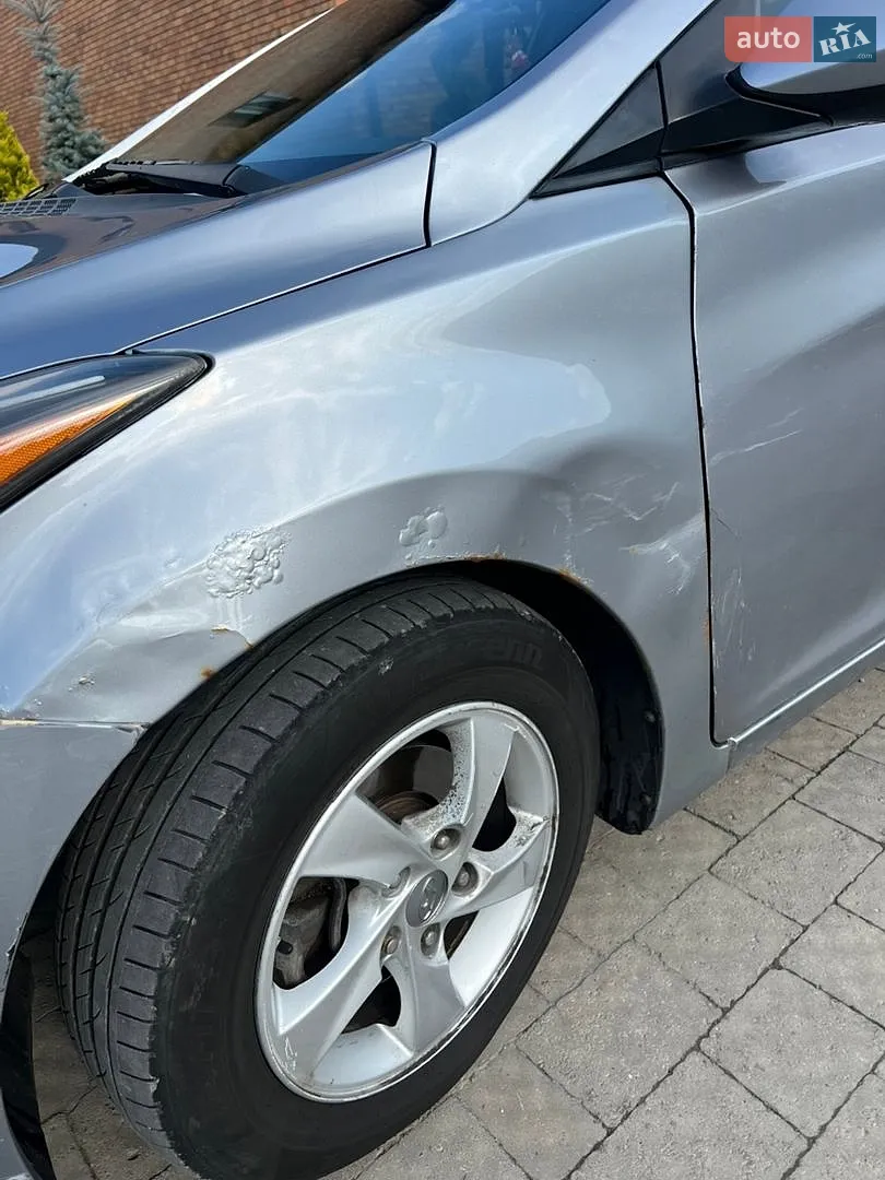 2015 Hyundai Elantra - мініатюра 11