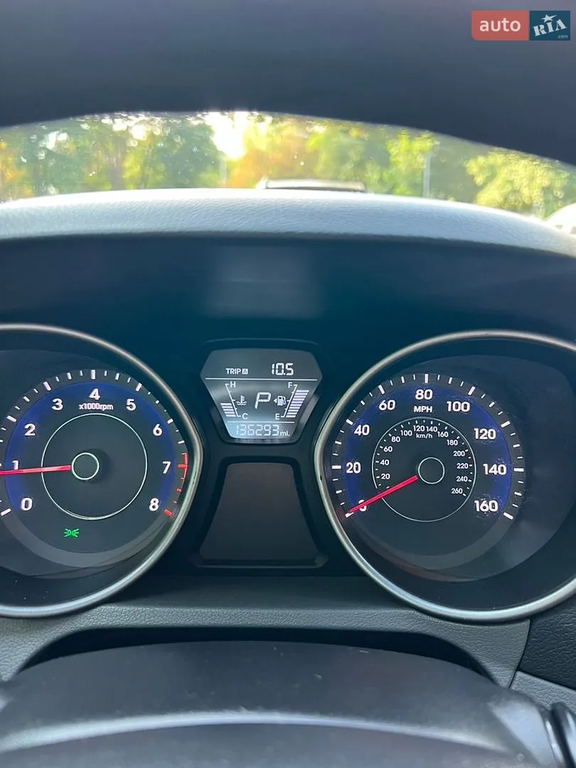 2015 Hyundai Elantra - мініатюра 29