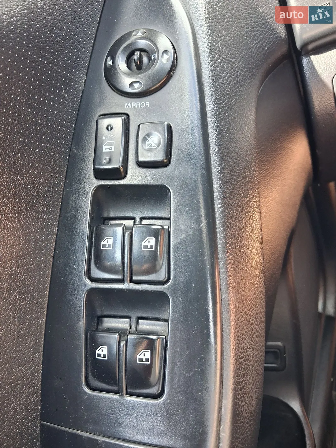 2011 Hyundai Elantra - мініатюра 12