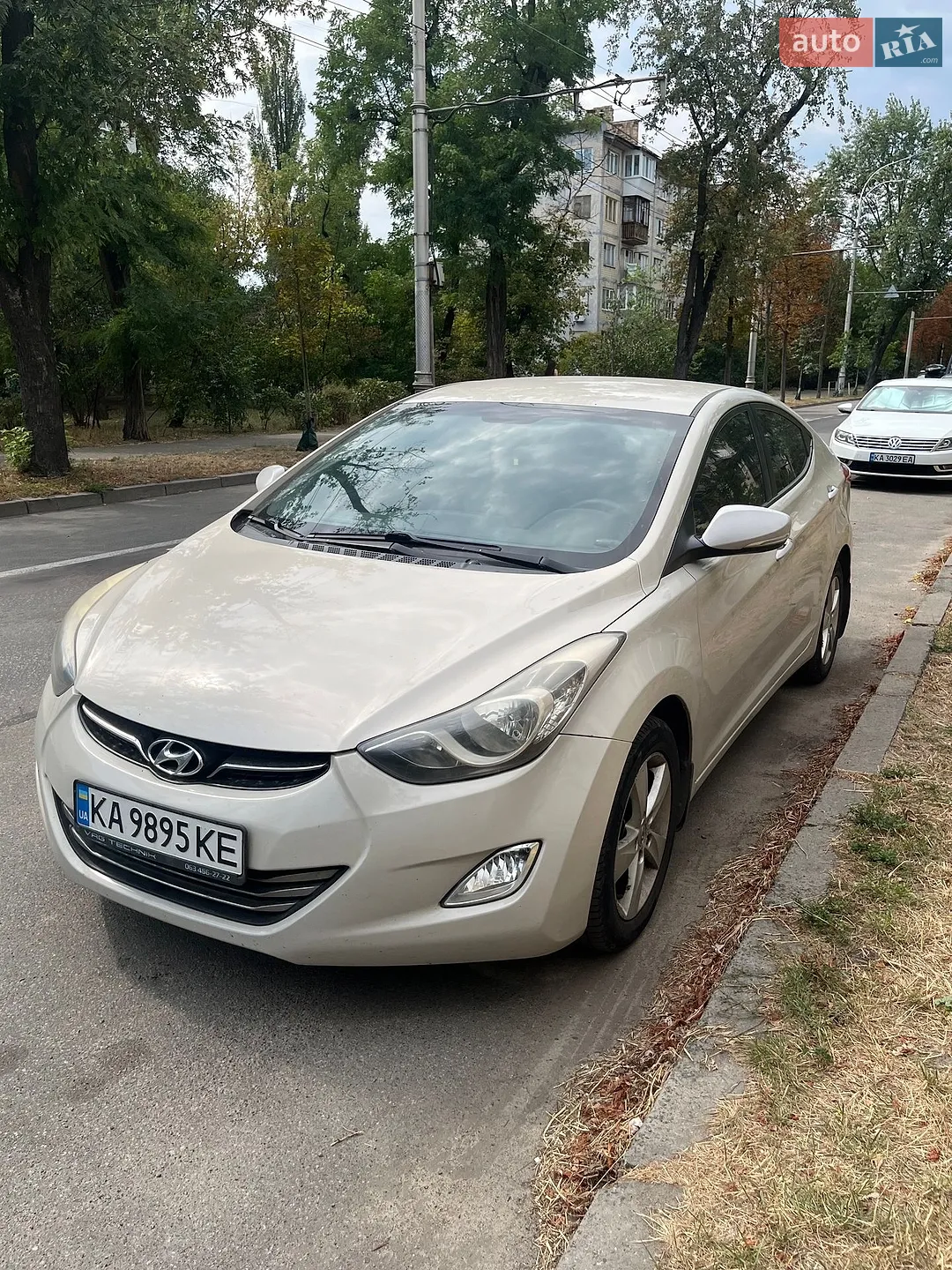 2013 Hyundai Elantra - фото 1