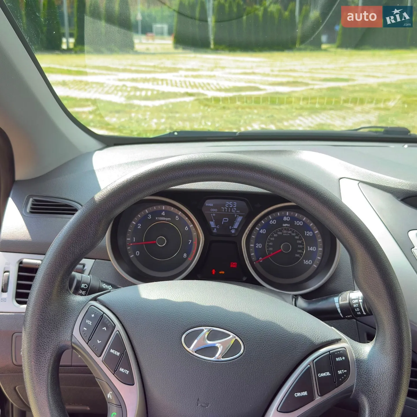 2012 Hyundai Elantra - мініатюра 14