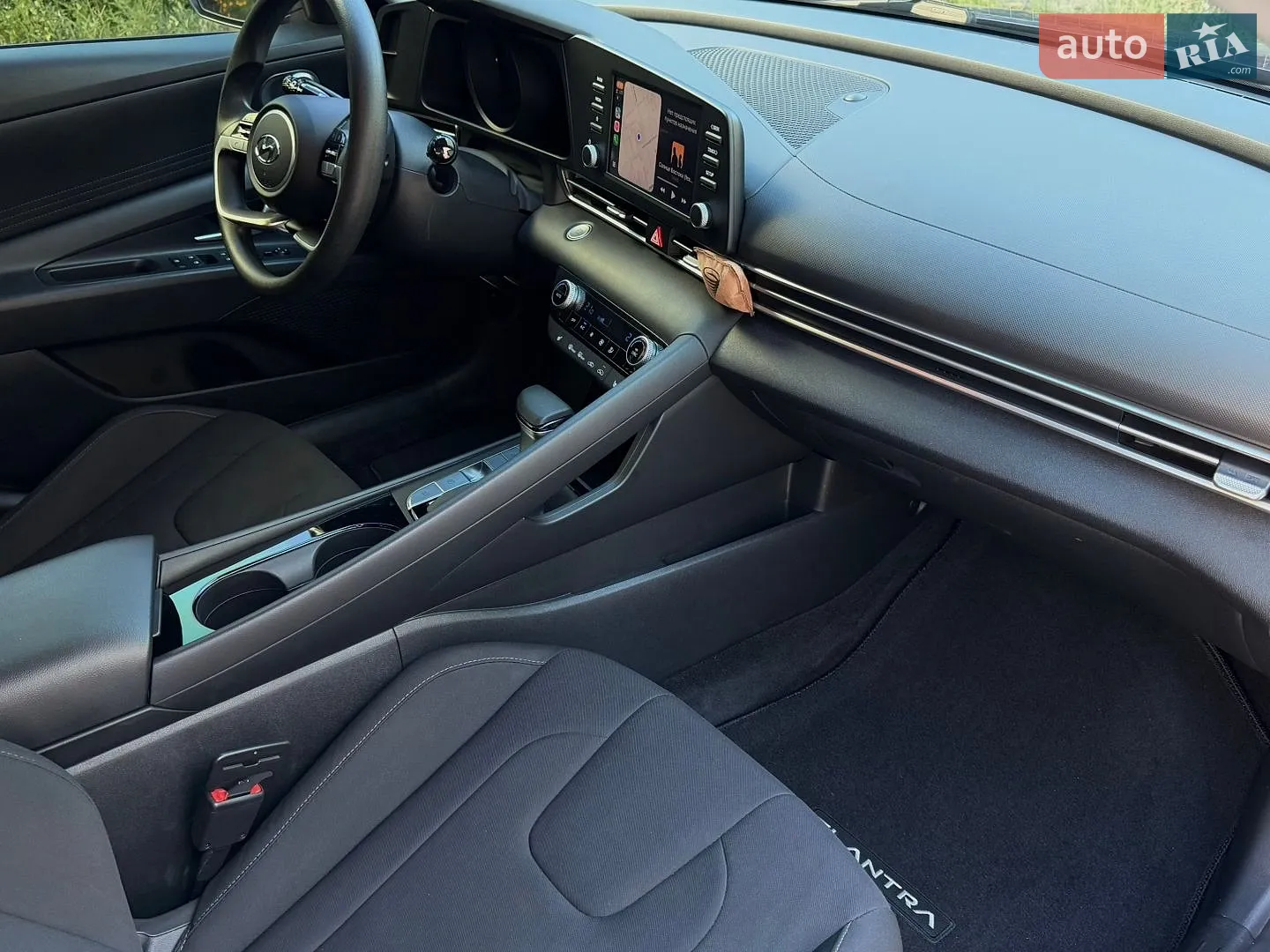 2022 Hyundai Elantra - мініатюра 8