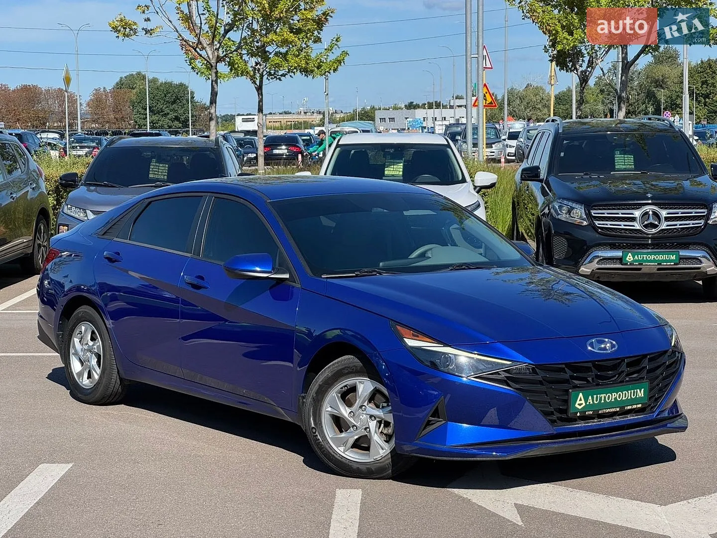 2023 Hyundai Elantra - мініатюра 3