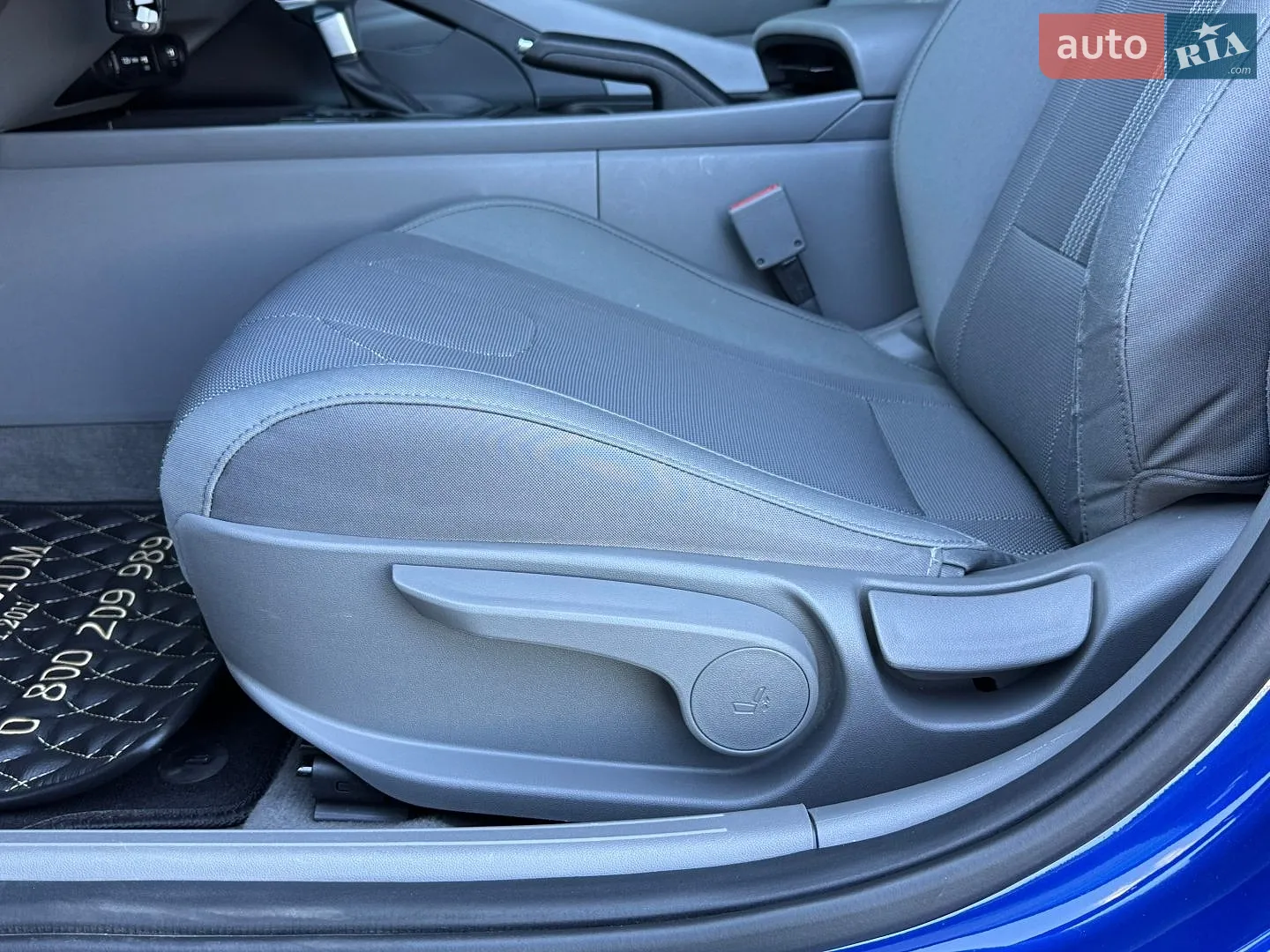 2023 Hyundai Elantra - мініатюра 13
