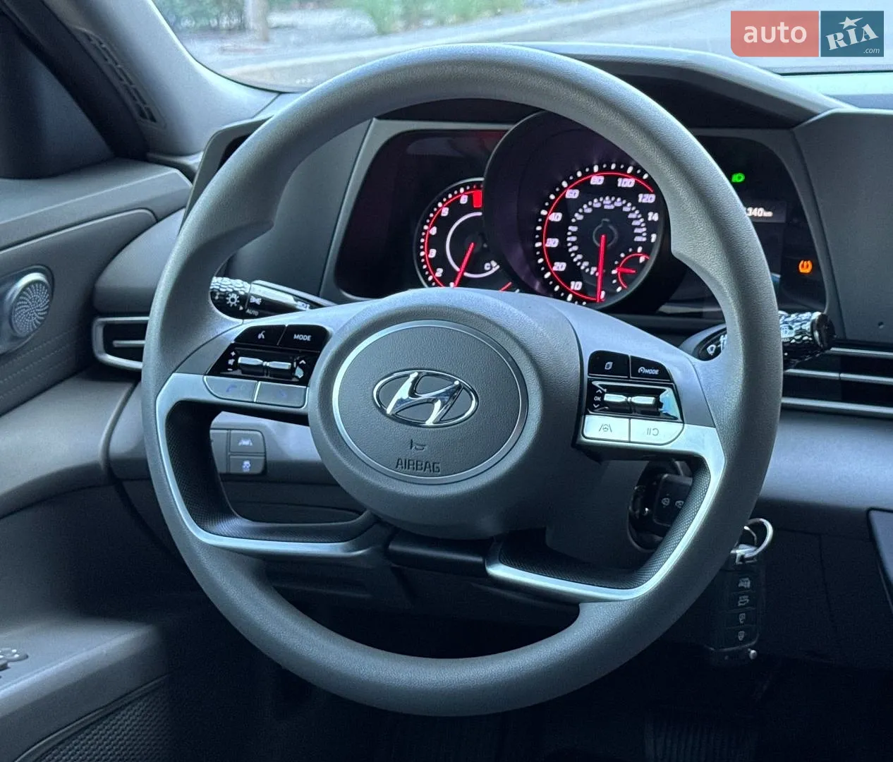 2023 Hyundai Elantra - мініатюра 21