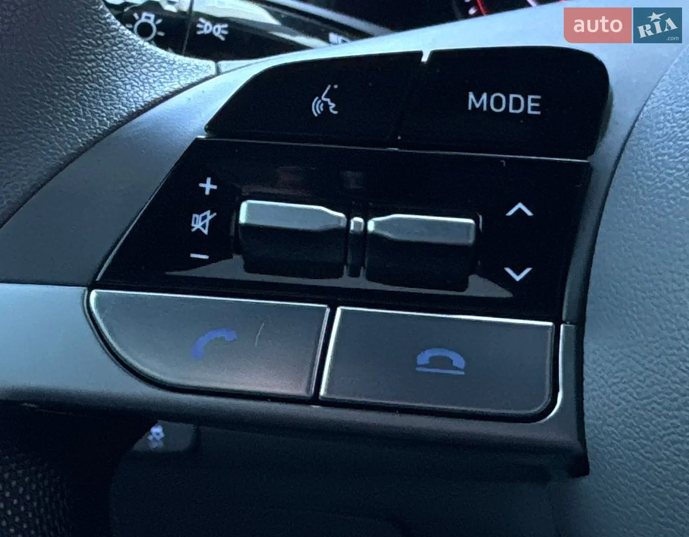 2023 Hyundai Elantra - мініатюра 22