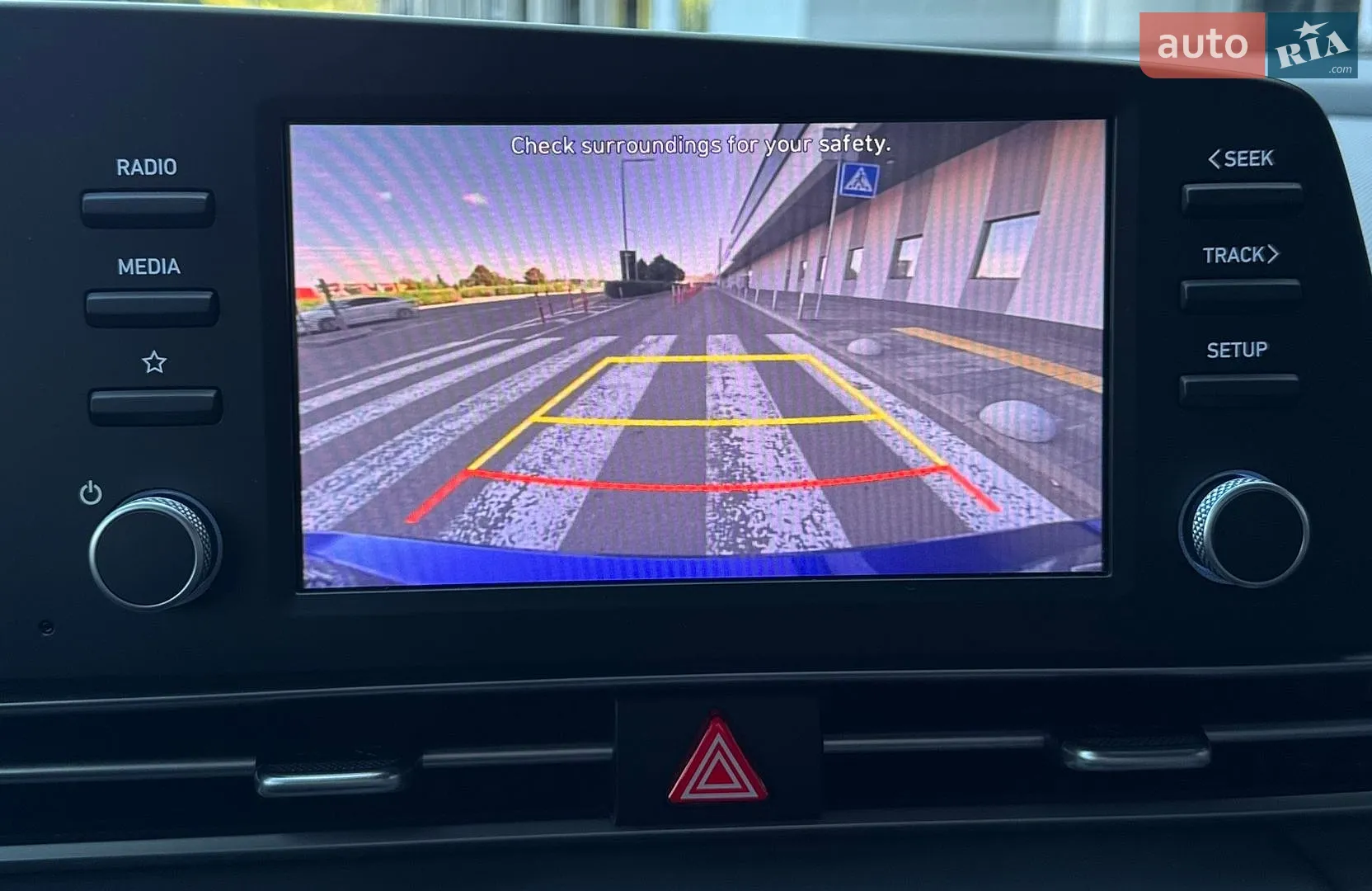 2023 Hyundai Elantra - мініатюра 30