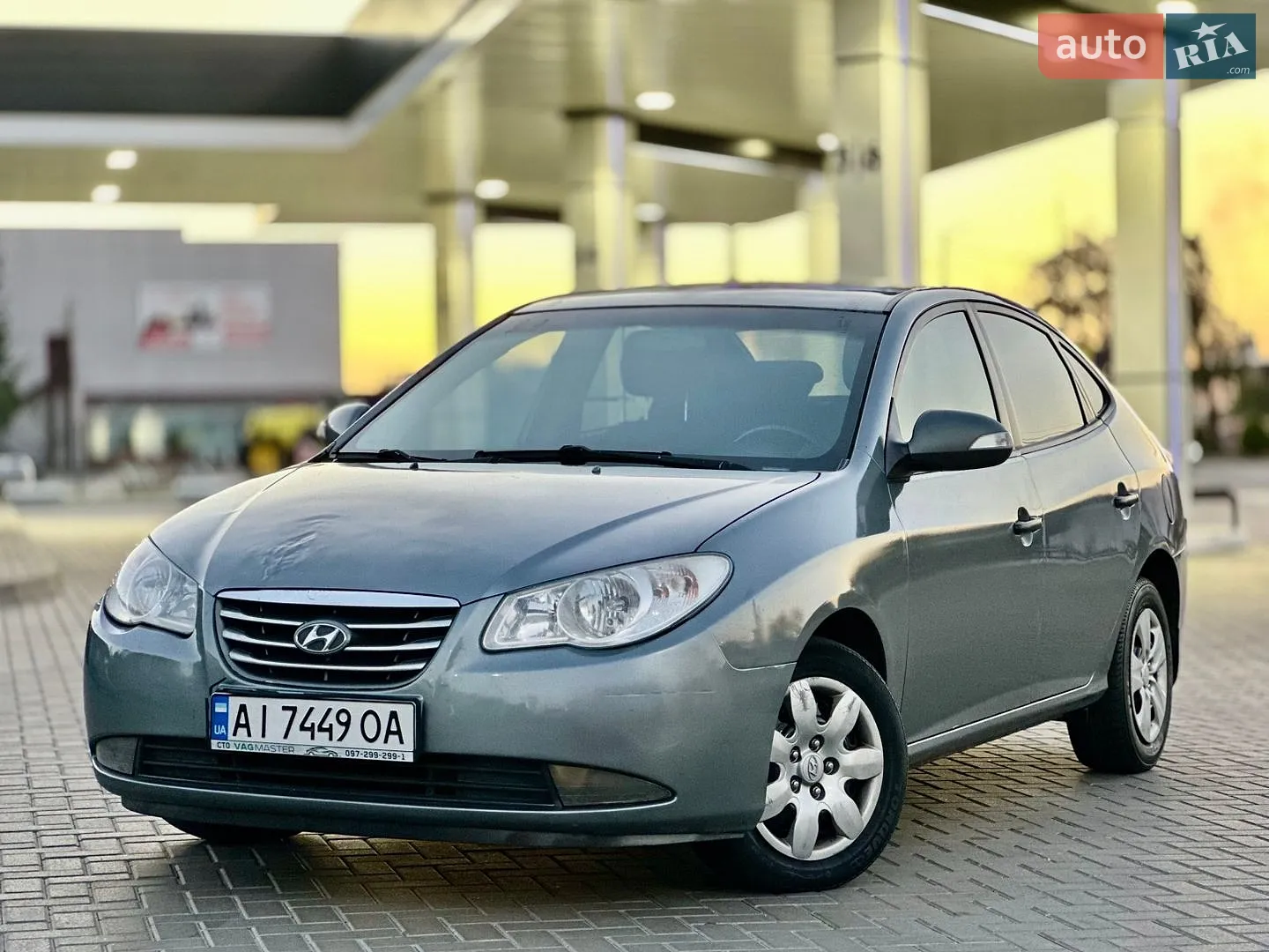 2010 Hyundai Elantra - мініатюра 4