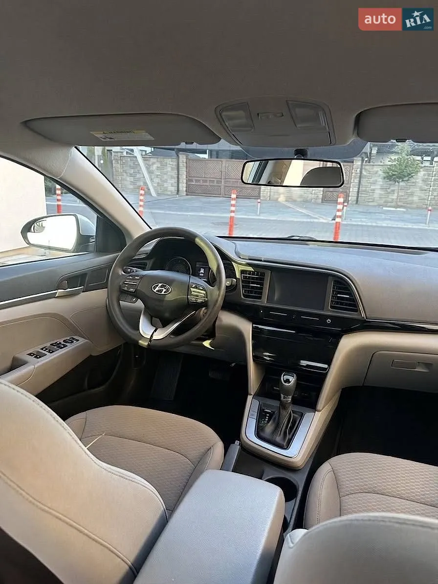 2018 Hyundai Elantra - мініатюра 4