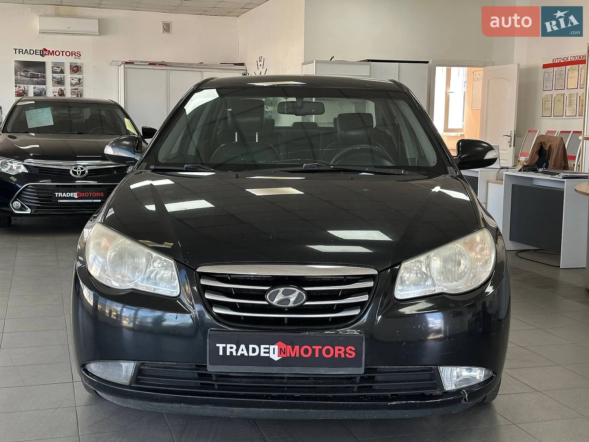 2010 Hyundai Elantra - мініатюра 3