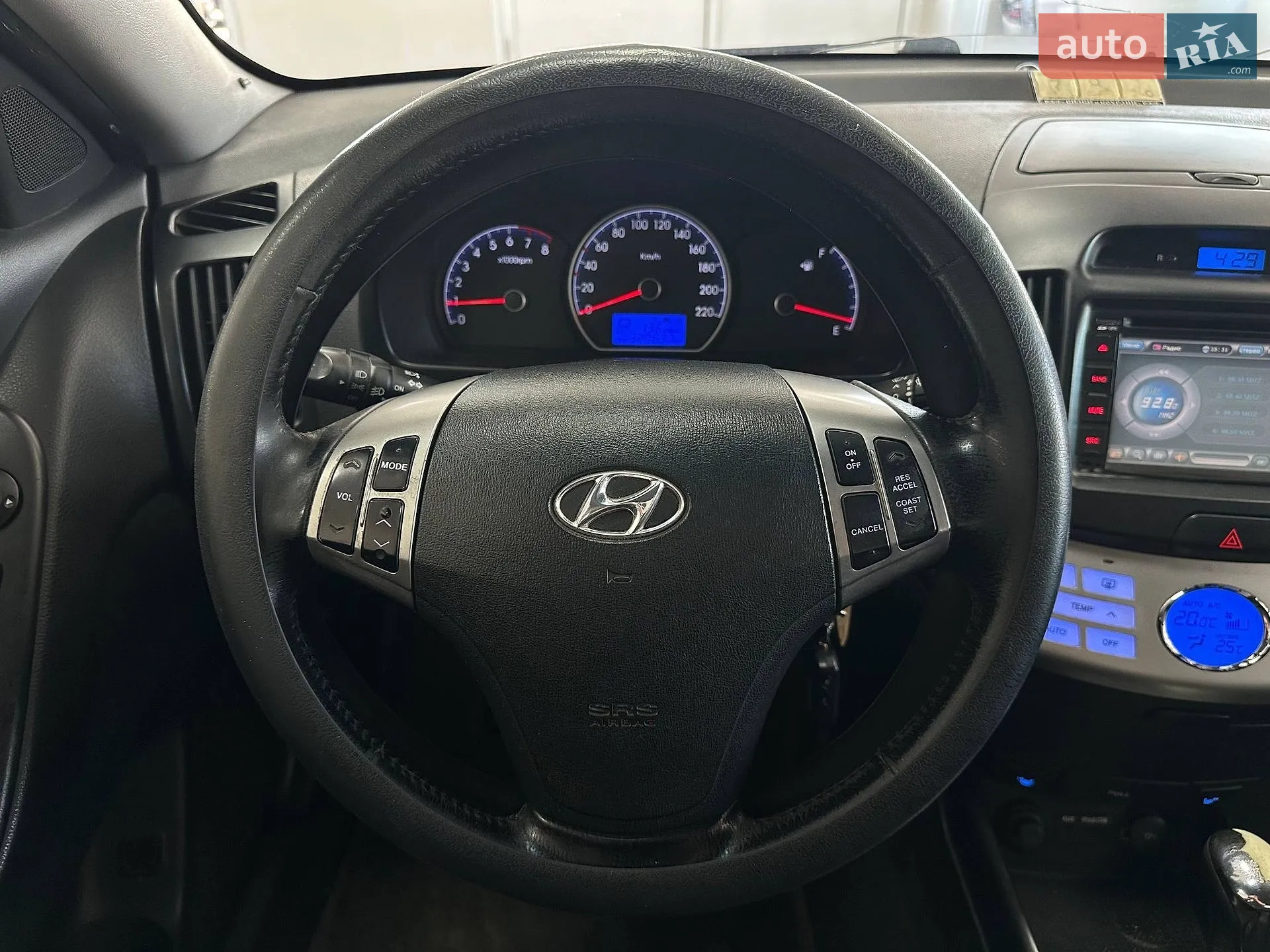 2010 Hyundai Elantra - мініатюра 27