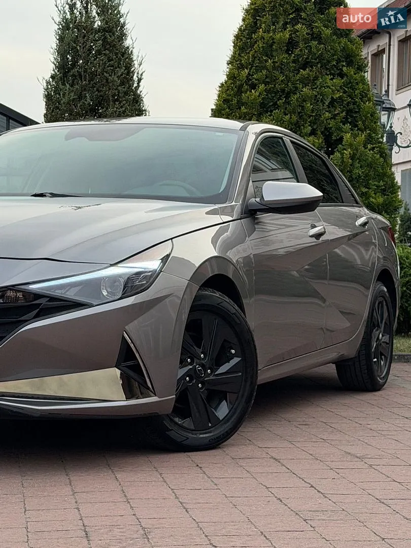2023 Hyundai Elantra - мініатюра 38