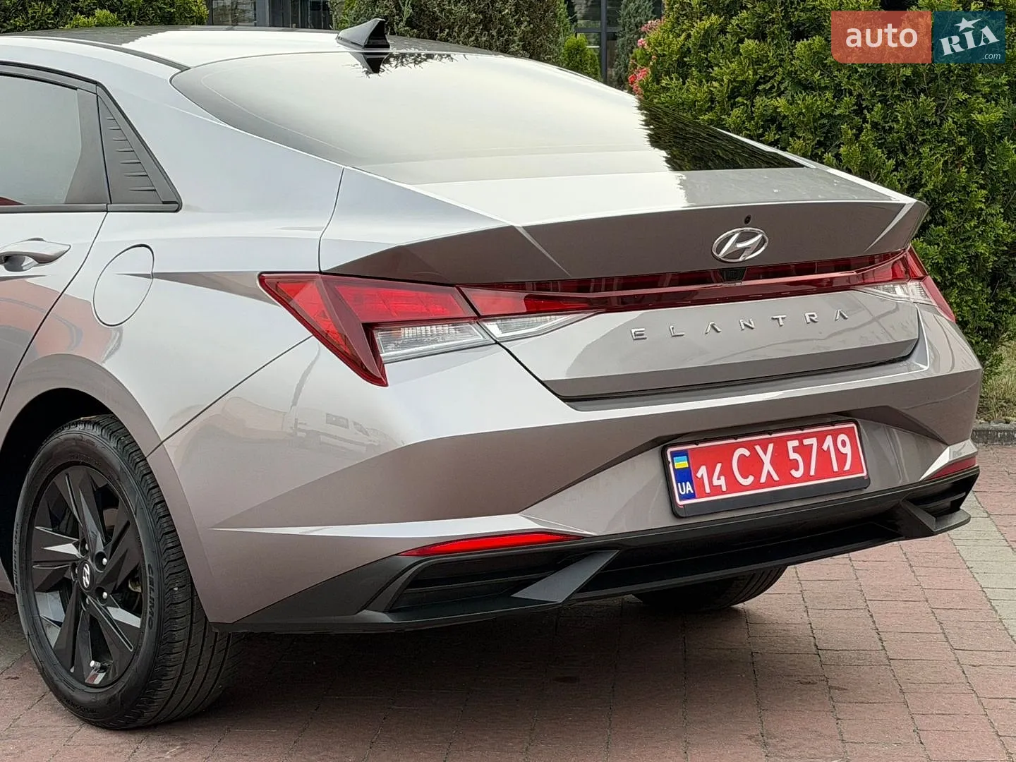 2023 Hyundai Elantra - мініатюра 66