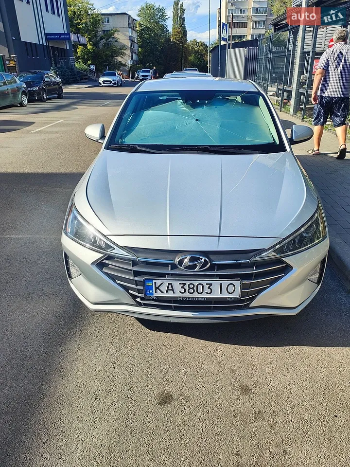 2018 Hyundai Elantra - мініатюра 26