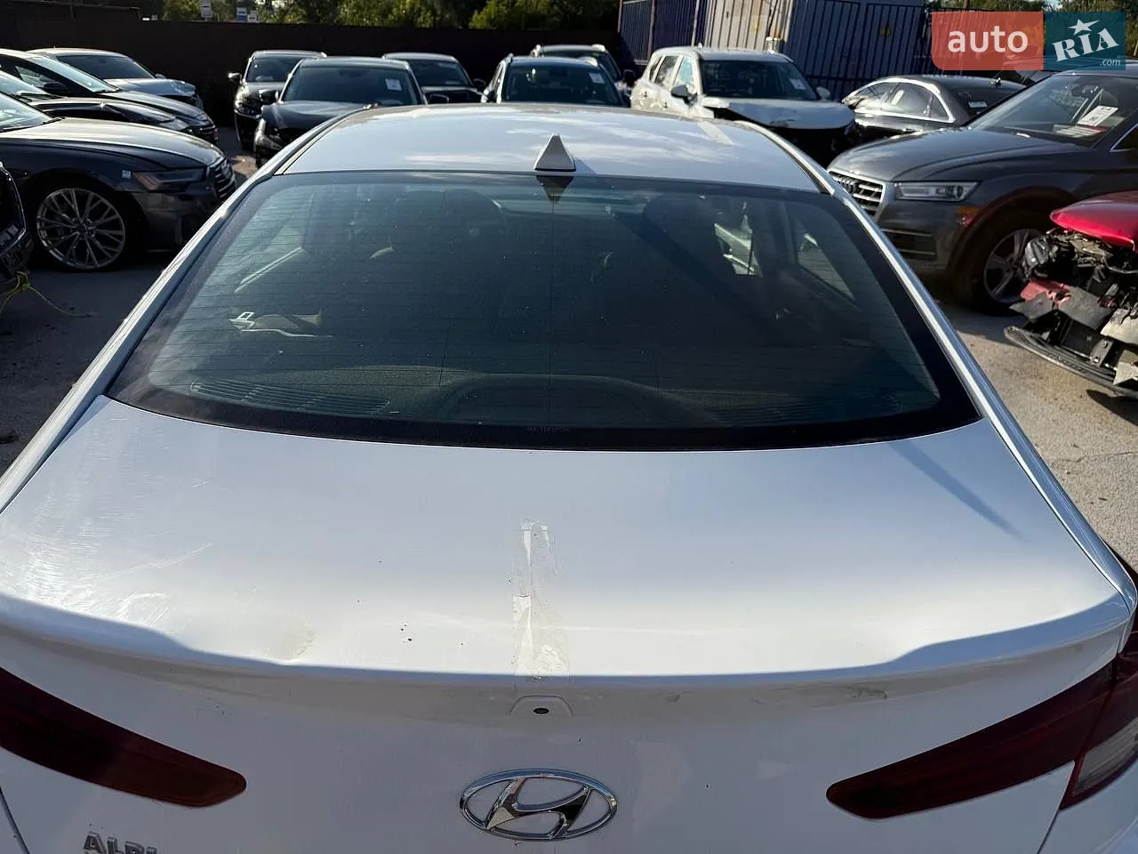 2019 Hyundai Elantra - мініатюра 26