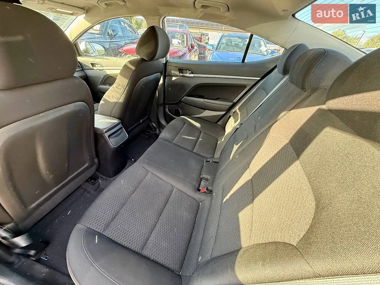 2019 Hyundai Elantra - мініатюра 39