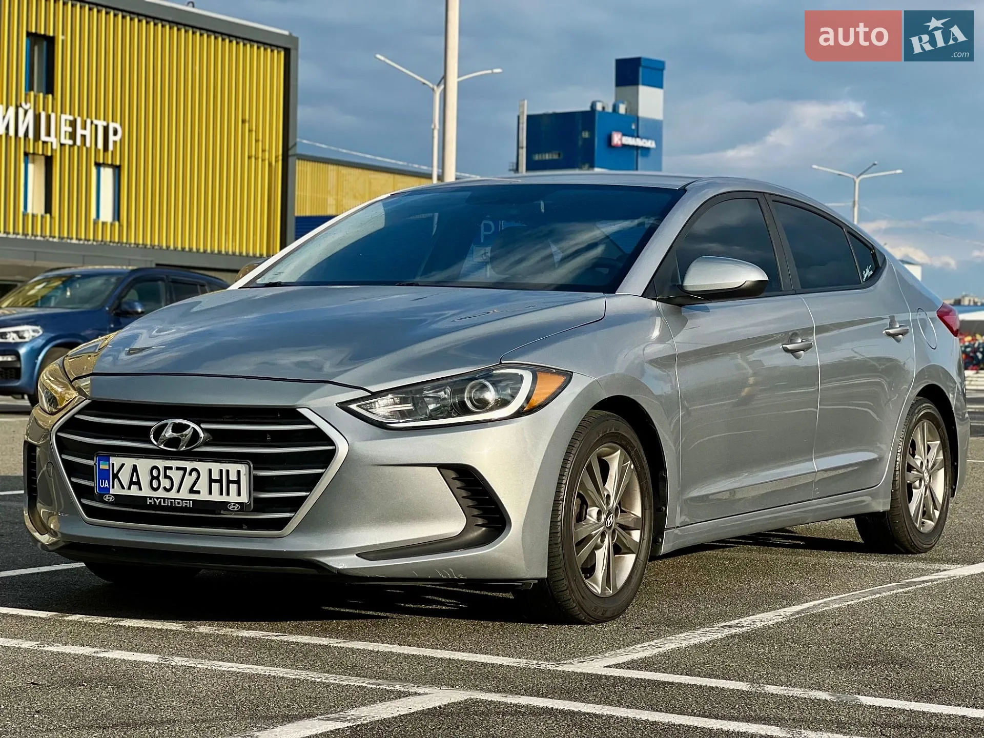 2016 Hyundai Elantra - мініатюра 7