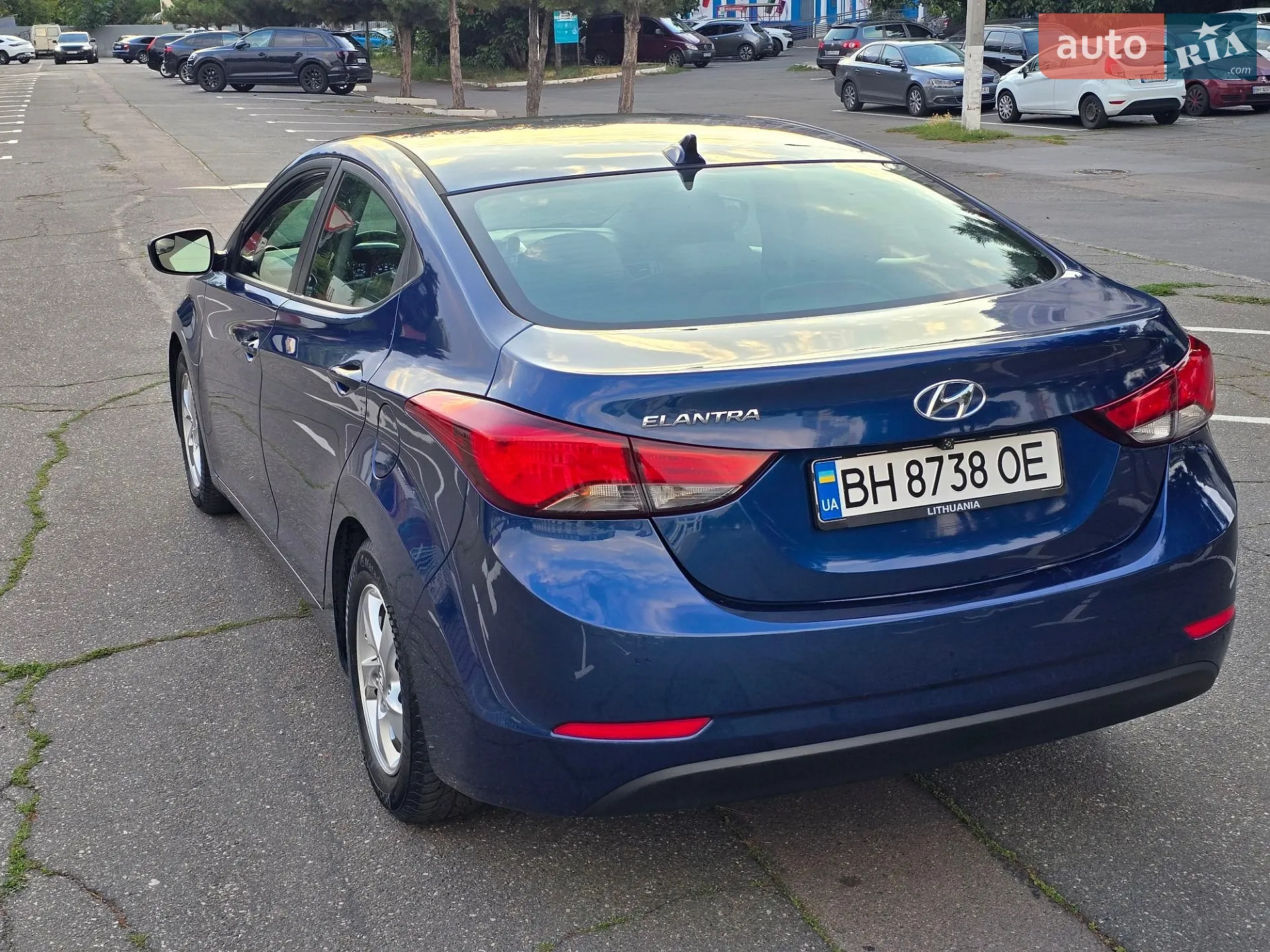 2014 Hyundai Elantra - мініатюра 14