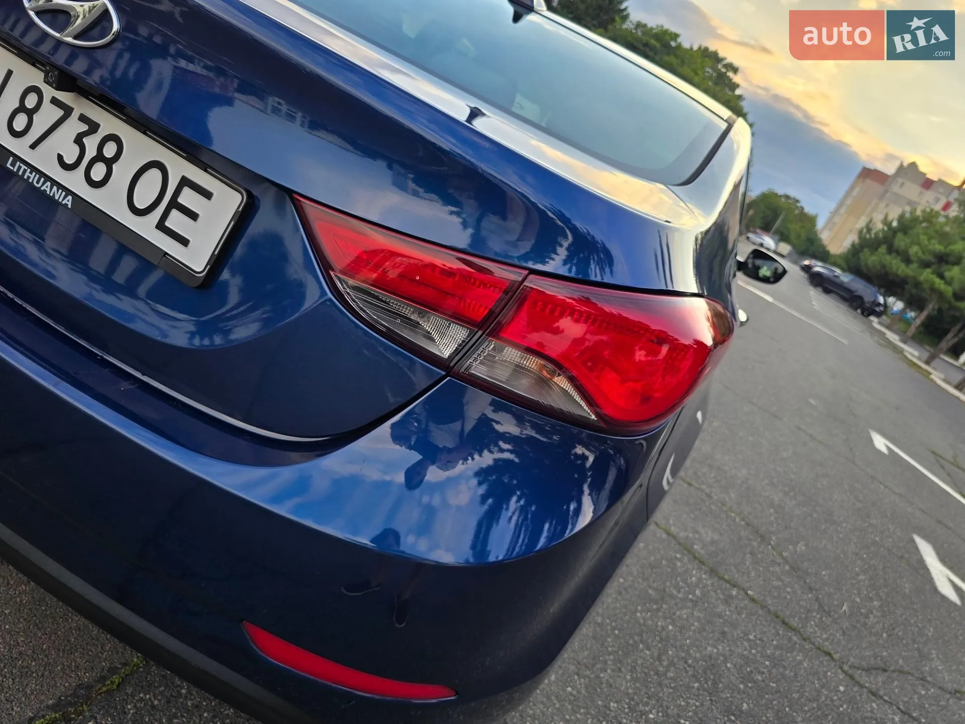 2014 Hyundai Elantra - мініатюра 28