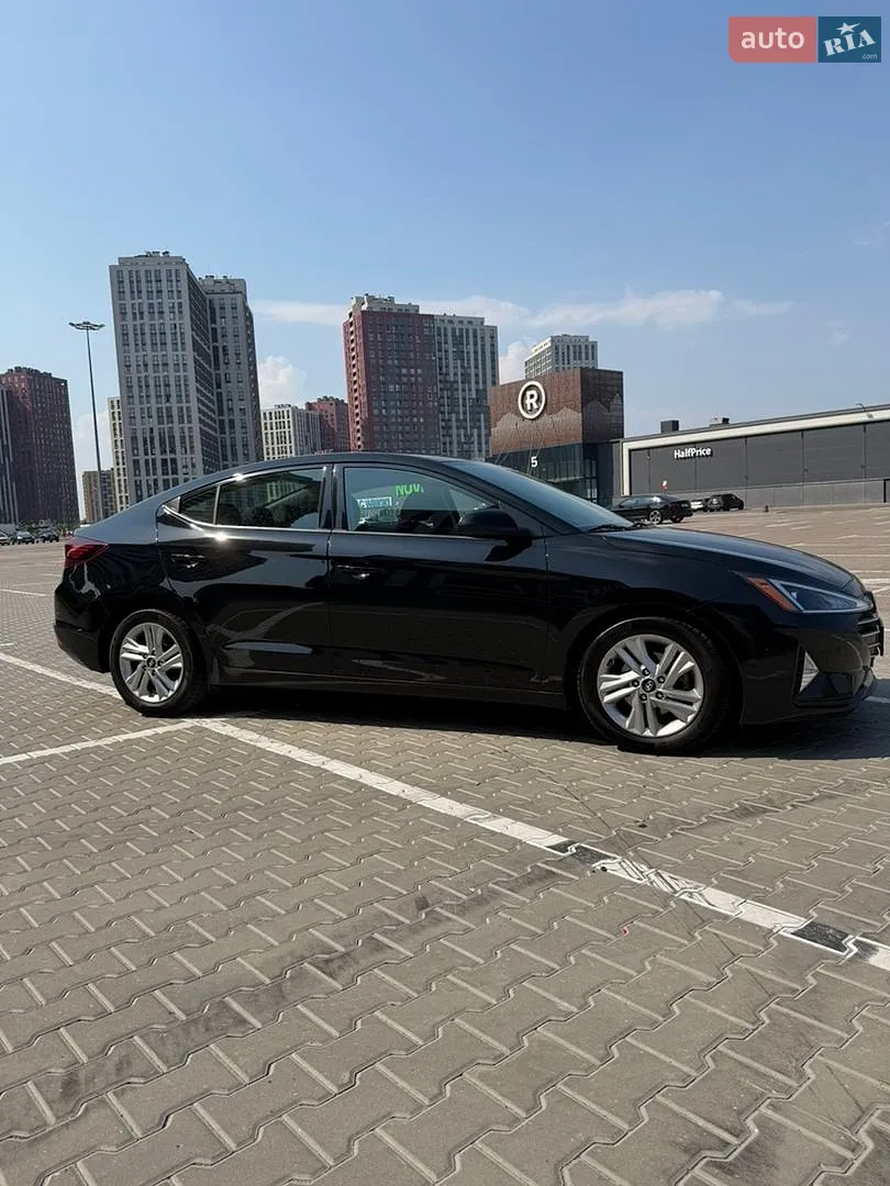 2019 Hyundai Elantra - мініатюра 25