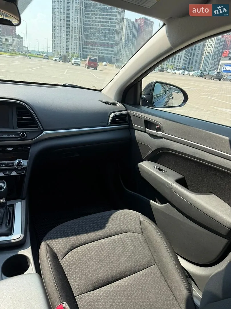 2019 Hyundai Elantra - мініатюра 45