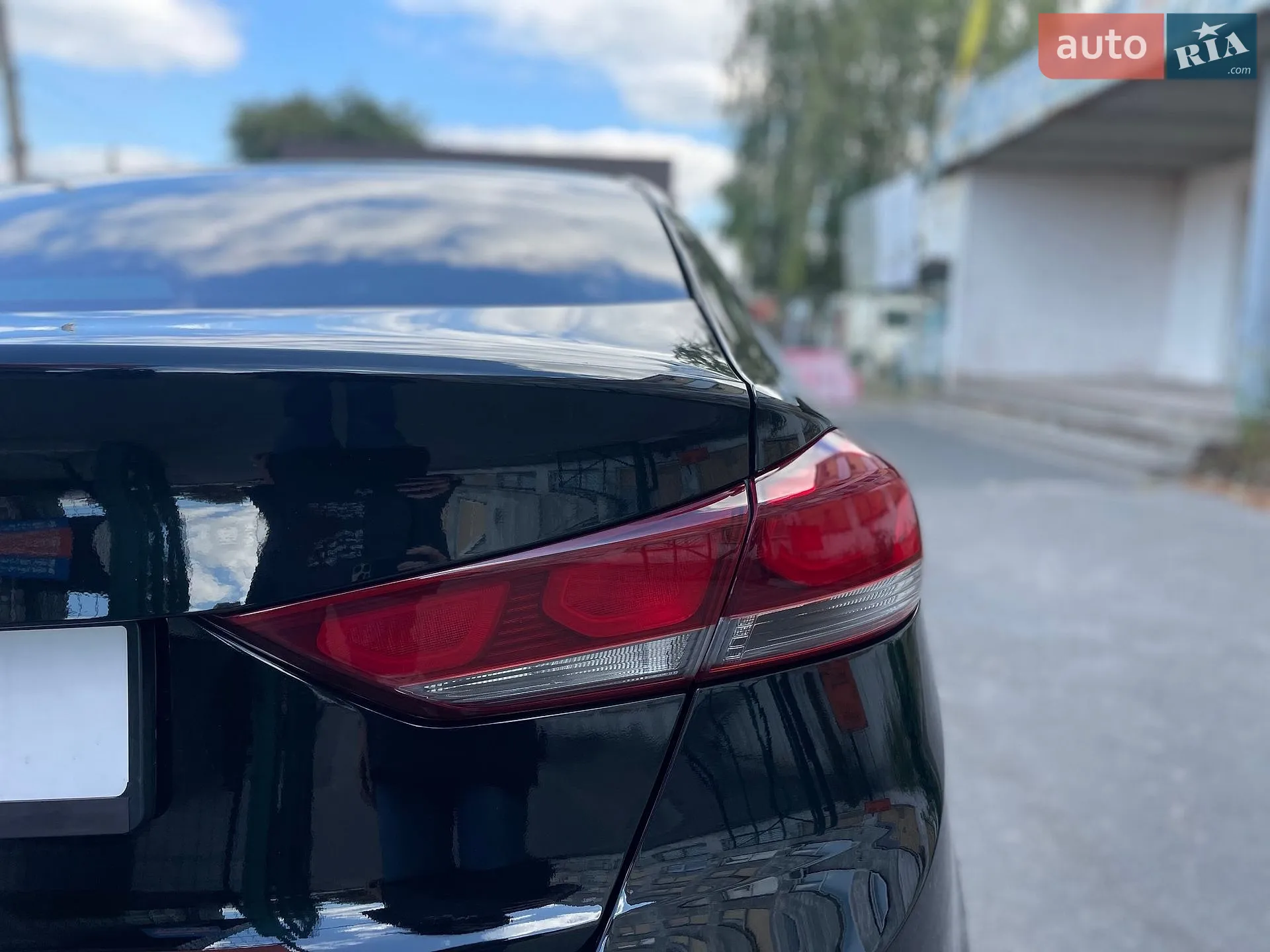 2017 Hyundai Elantra - мініатюра 56