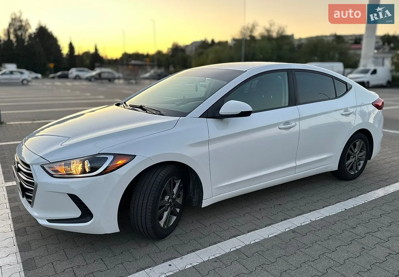 2018 Hyundai Elantra - мініатюра 37