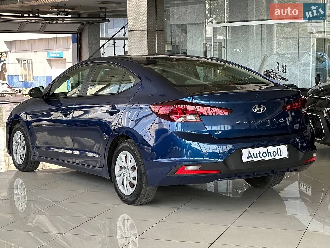 2018 Hyundai Elantra - мініатюра 8