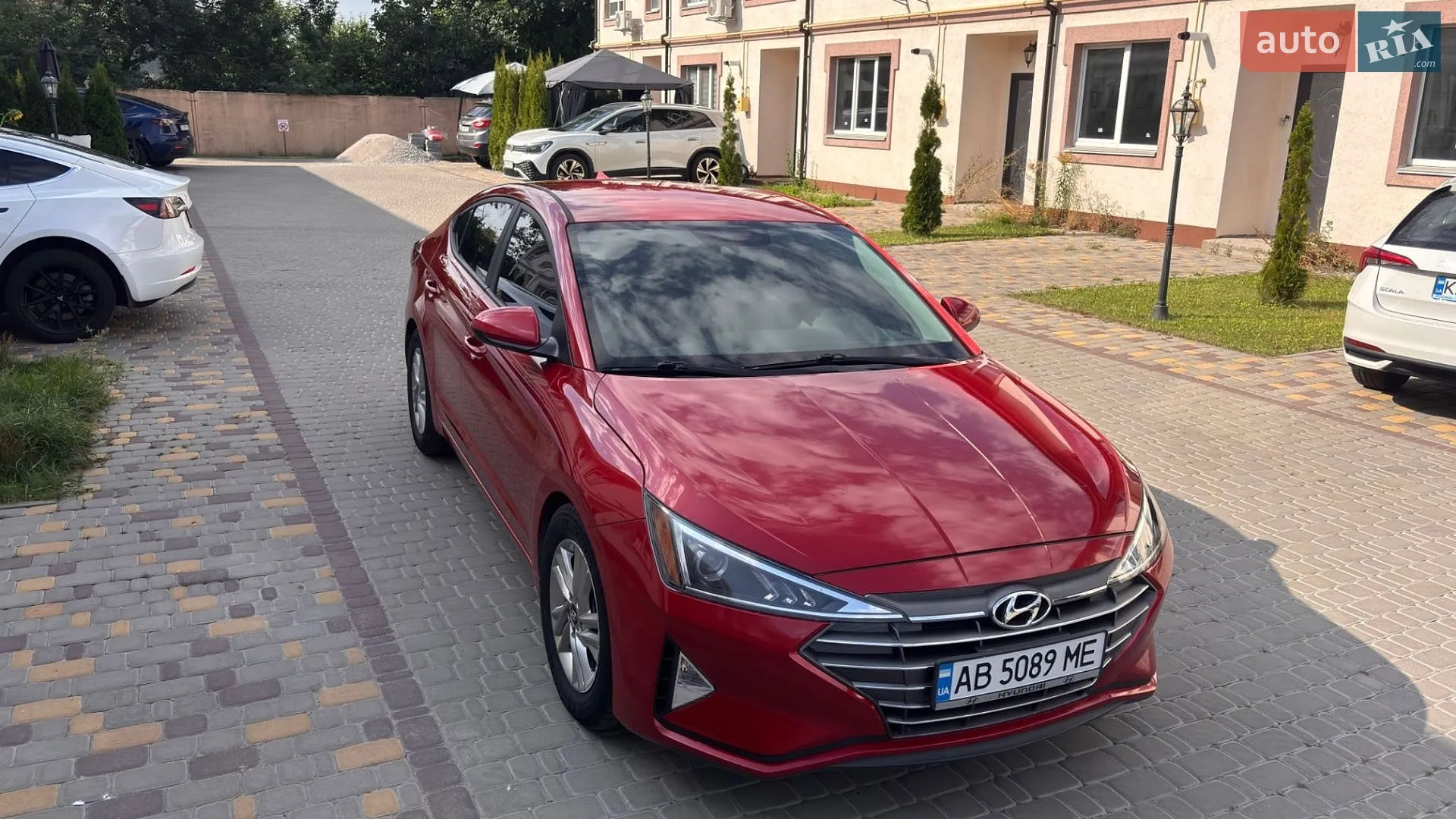2019 Hyundai Elantra - мініатюра 4