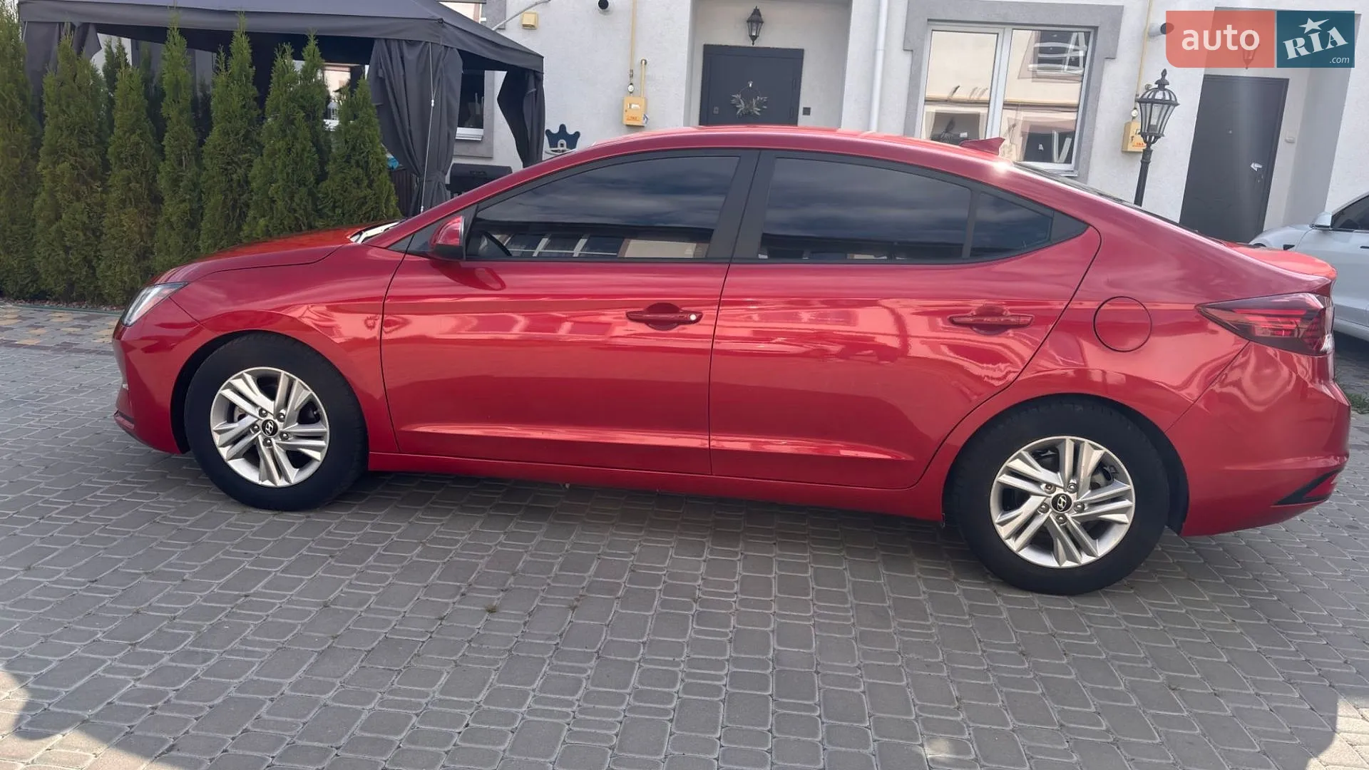2019 Hyundai Elantra - мініатюра 5